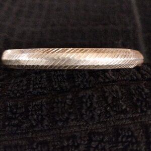 VINTAGE STERLING SILVER FLEXIBLE BANGLE BRACLET (STAMPED)